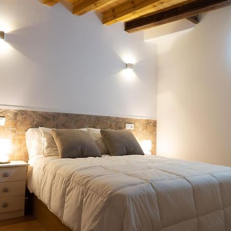 Apartamento Cordonerias Toledo Eksteriør billede